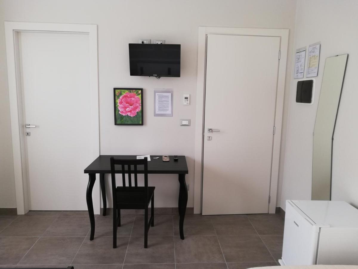 La Dama Room&Breakfast Russi Exterior foto